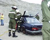 First training with the tool of our new car /   Erste Uebung mit dem Bergegeraet des neuen Autos