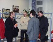 At a christmas party at the fire department / Bei einer Weihnachtsfeier im Feuerwehrhaus (Manfred, Wolfgang, Herbert, Froschauer Toni)